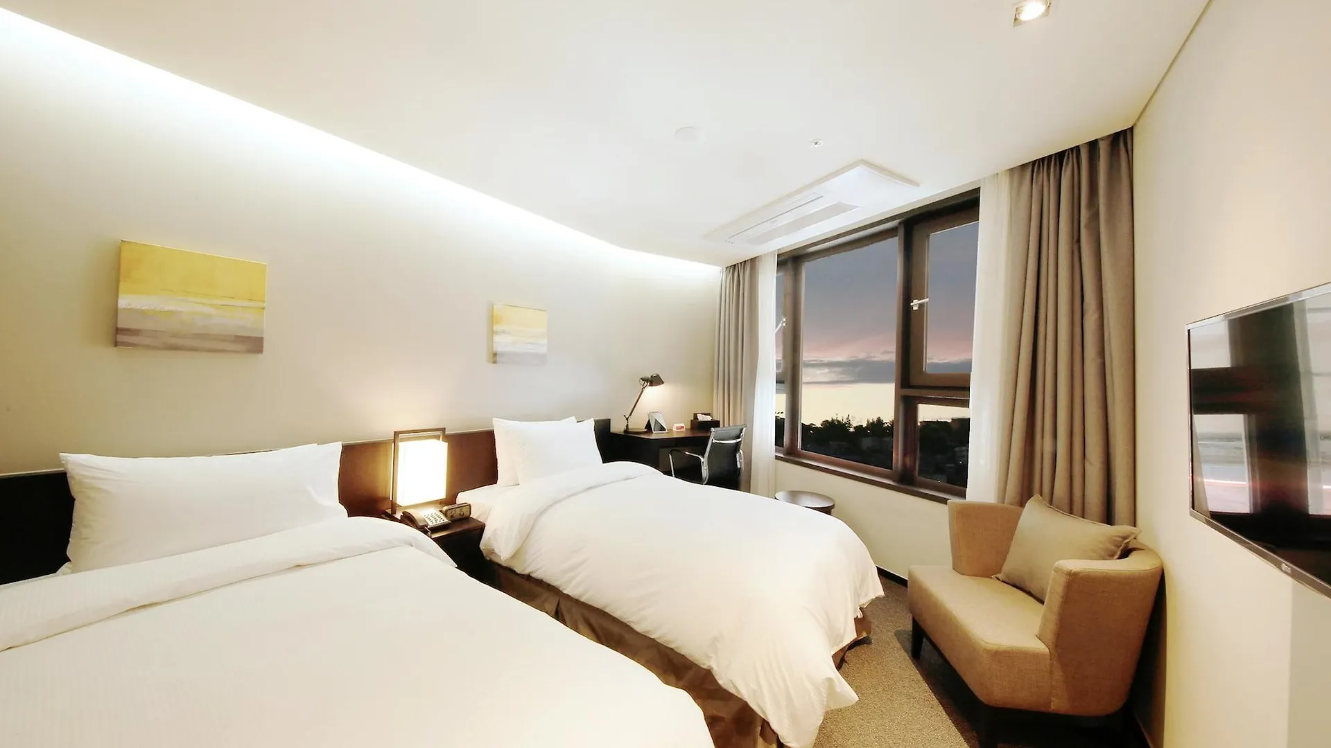 Ramada Encore By Wyndham Seoul Magok 3*,  South Korea